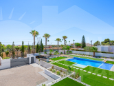 Re-Sale · Country estate Los Montesinos · La Herrada