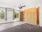 Re-Sale · Country Property Catral