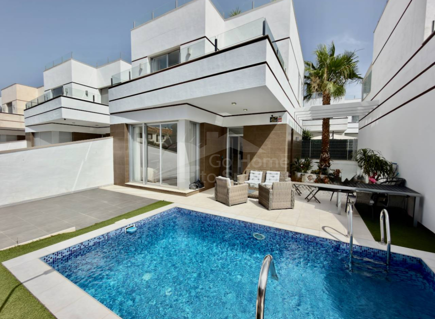 Re-Sale · Detached Villa Ciudad Quesada · Costa Blanca