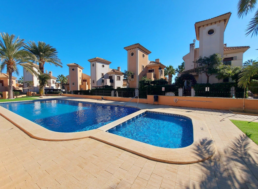 Re-Sale · Semi-Detached Villa Algorfa · La finca Golf