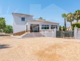 Re-Sale · Finca / Country Property Catral